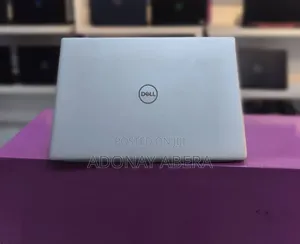 New Laptop Dell 16GB Intel Core i7 SSD 512GB