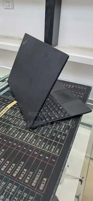 New Laptop Lenovo ThinkPad T490s 16GB Intel Core i5 SSD 256GB