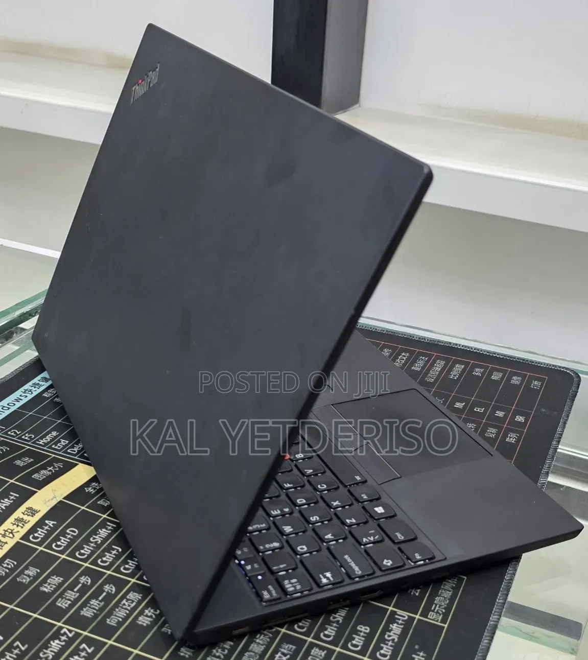 New Laptop Lenovo ThinkPad T490s 8GB Intel Core i5 SSD 256GB