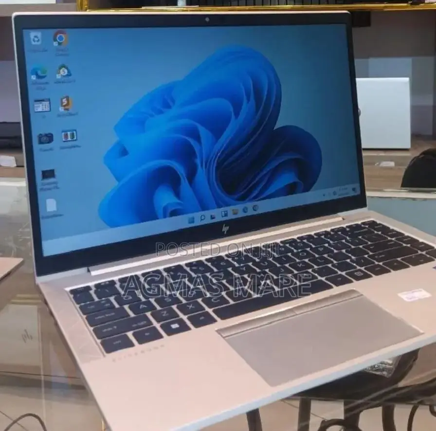 New Laptop HP EliteBook 840 G8 16GB Intel Core i5 SSD 512GB