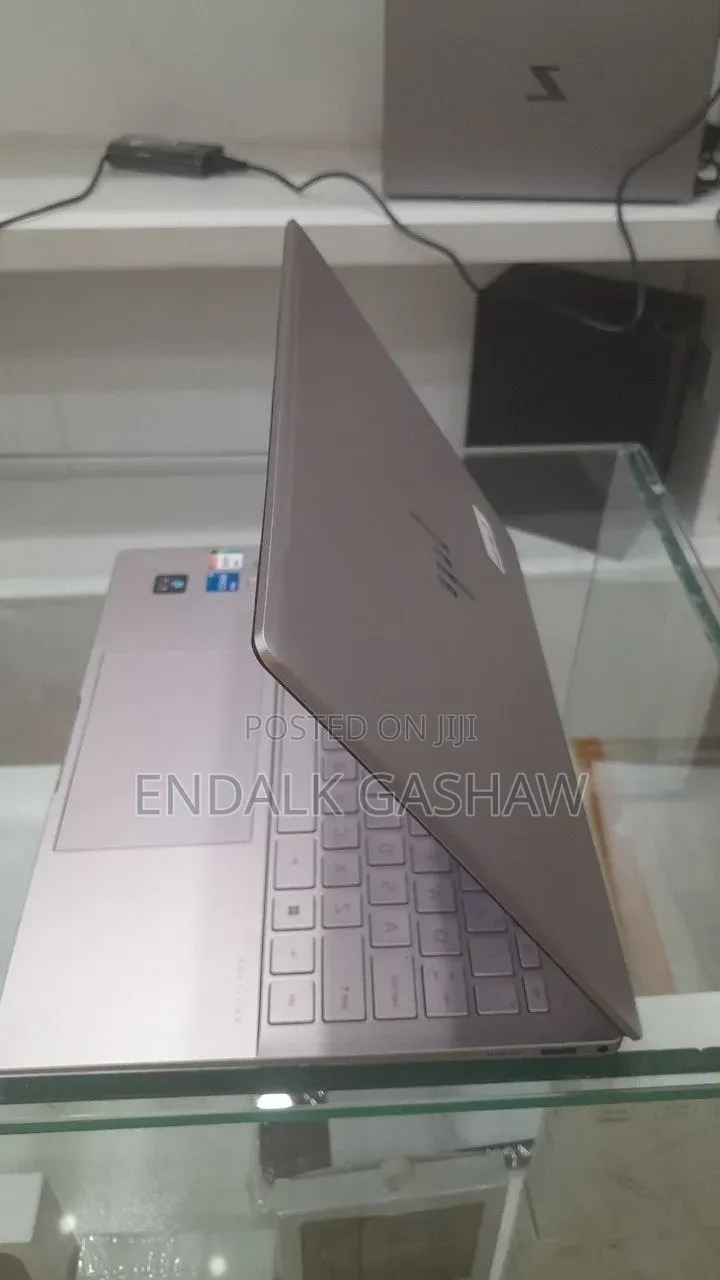 New Laptop HP Pavilion 14 16GB Intel Core i5 SSD 1T