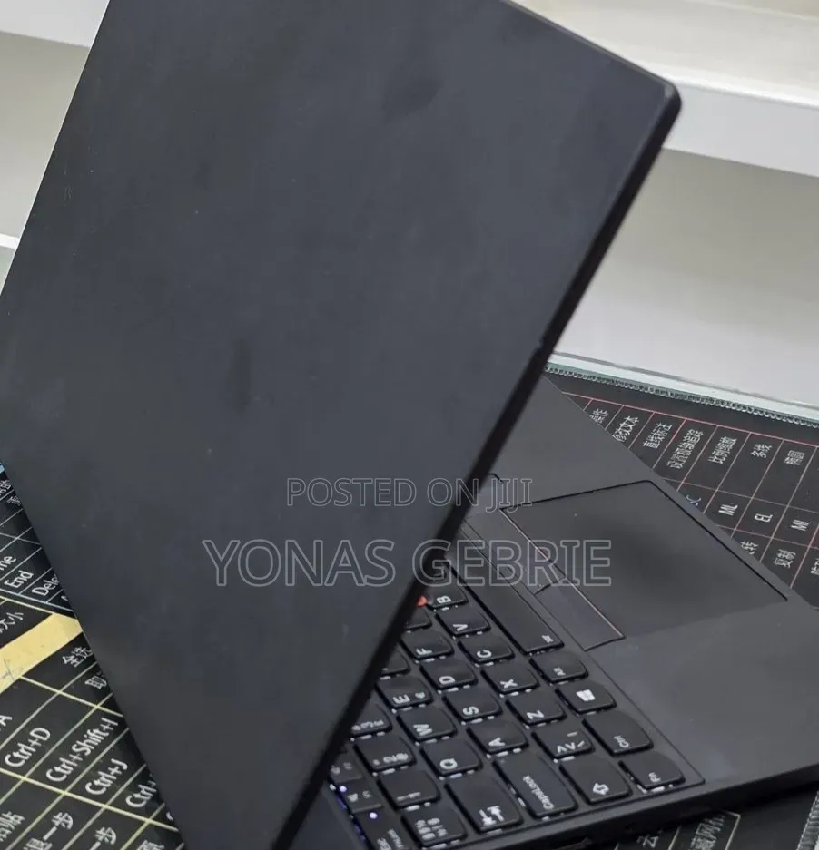 New Laptop Lenovo 16GB Intel Core i5 SSD 256GB