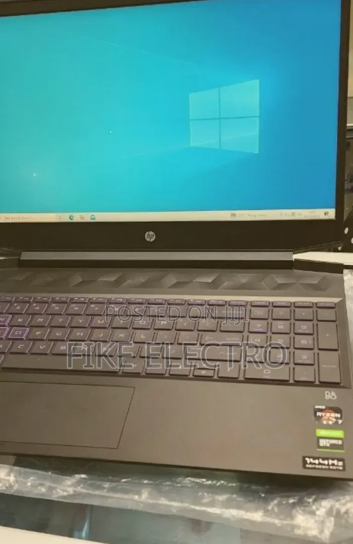 New HP Pavilion Gaming Laptop 15-dk2xxx 16GB AMD Ryzen 7 SSD 512GB