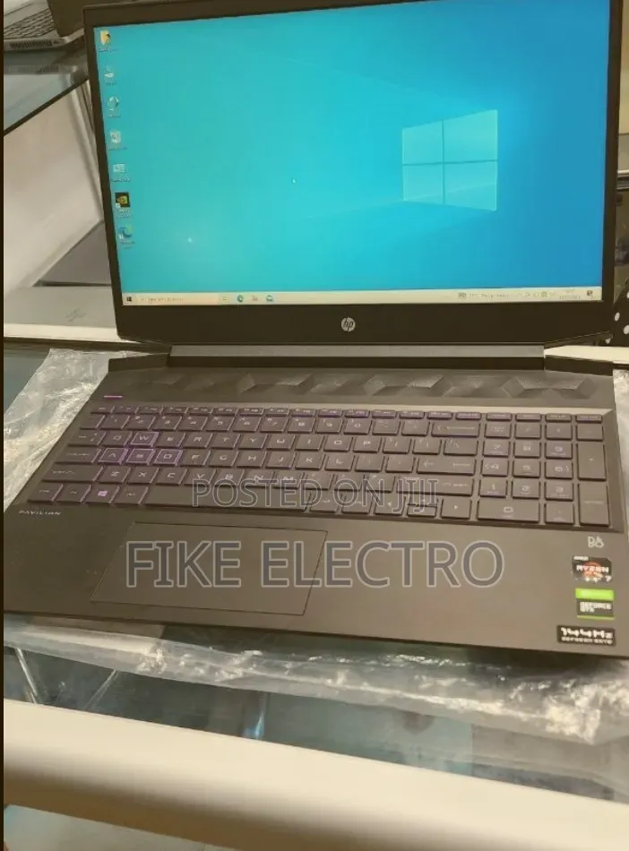 New HP Pavilion Gaming Laptop 15-dk2xxx 16GB AMD Ryzen 7 SSD 512GB