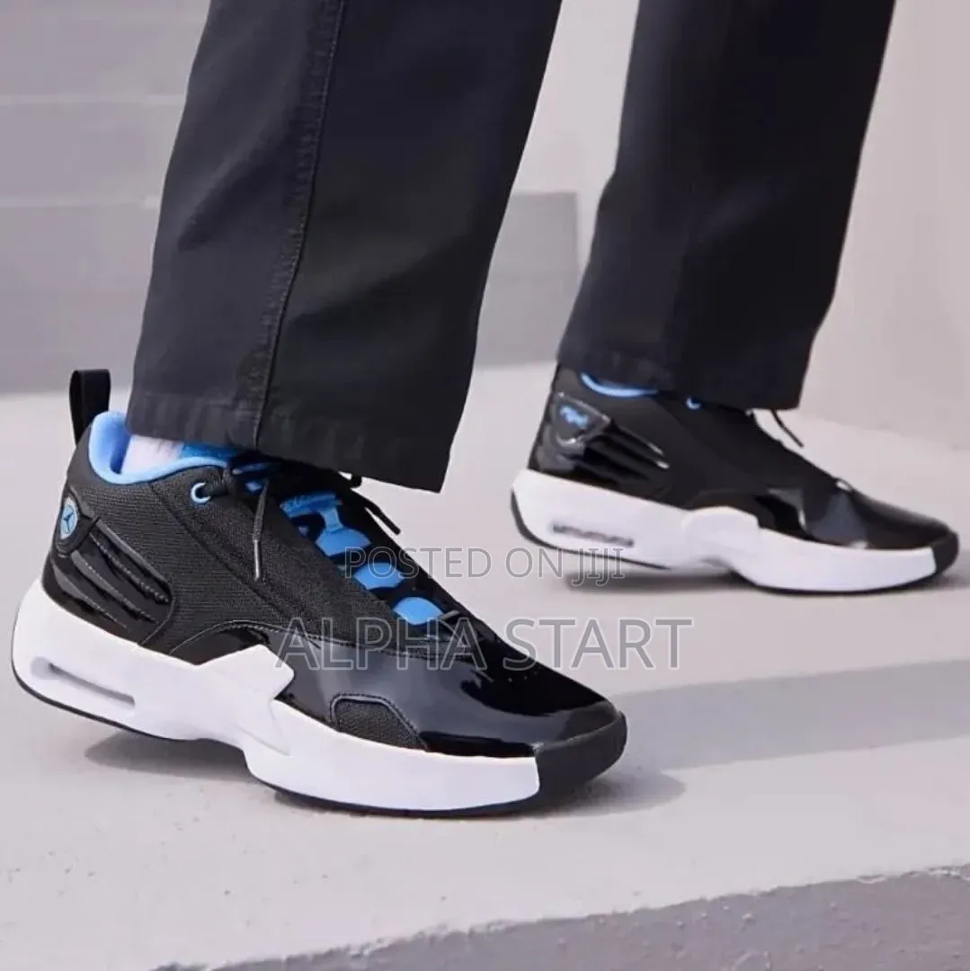 Nike Jordan Max Aura 6 High Master Quality Smooth Sneakers for Man's