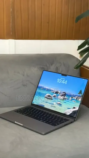 New Laptop Apple MacBook Pro 2021 M1 16GB Apple M1 SSD 512GB