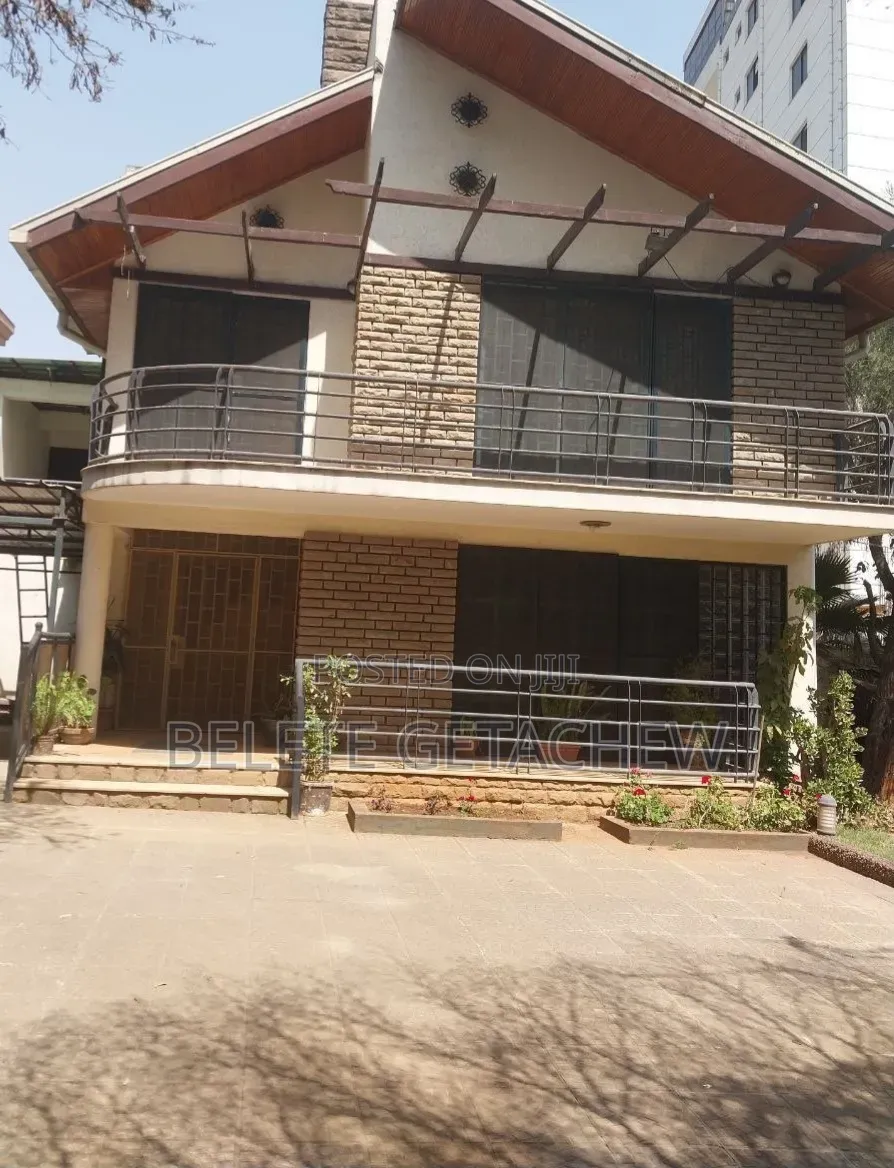 5bdrm House in Sarbet, G+1 House, Kirkos for sale
