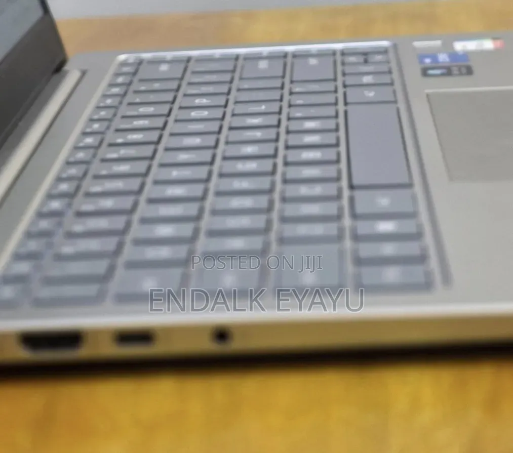 New Laptop HP 16GB Intel Core i7 SSD 1T