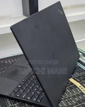 New Laptop Lenovo ThinkPad T490s 16GB Intel Core i5 SSD 256GB