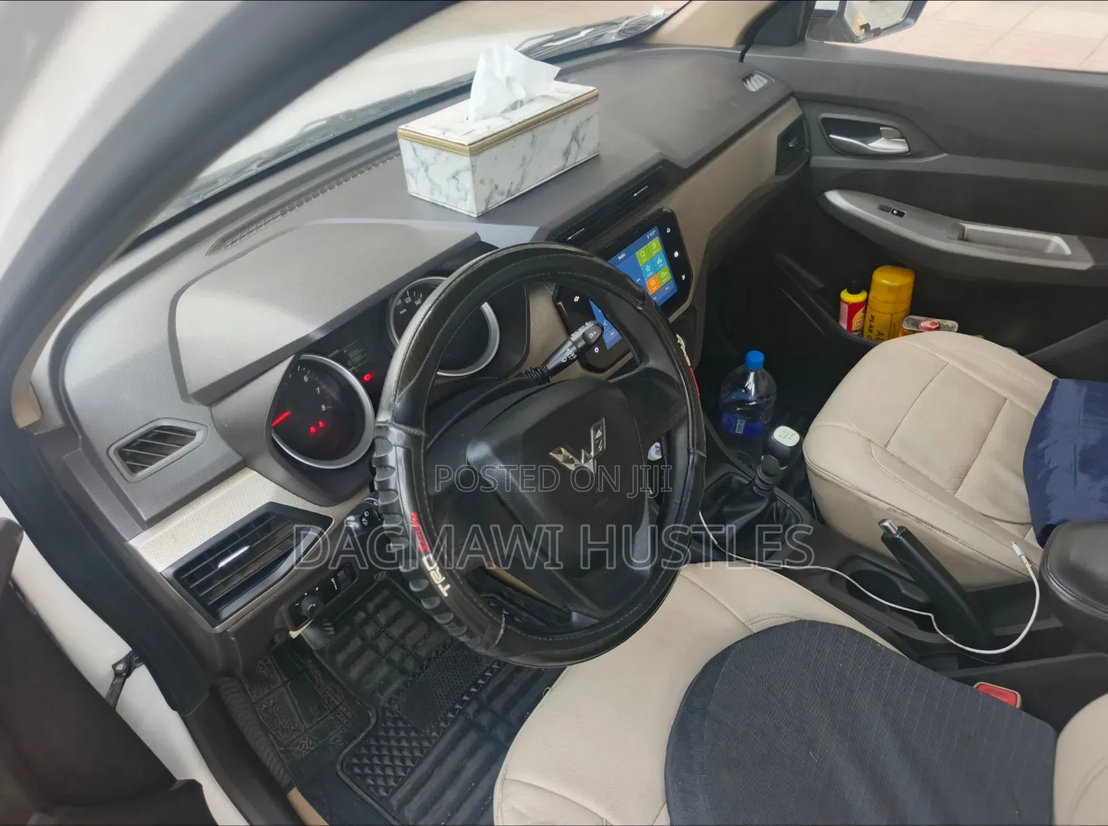 Wuling Hongguang S 2020 White