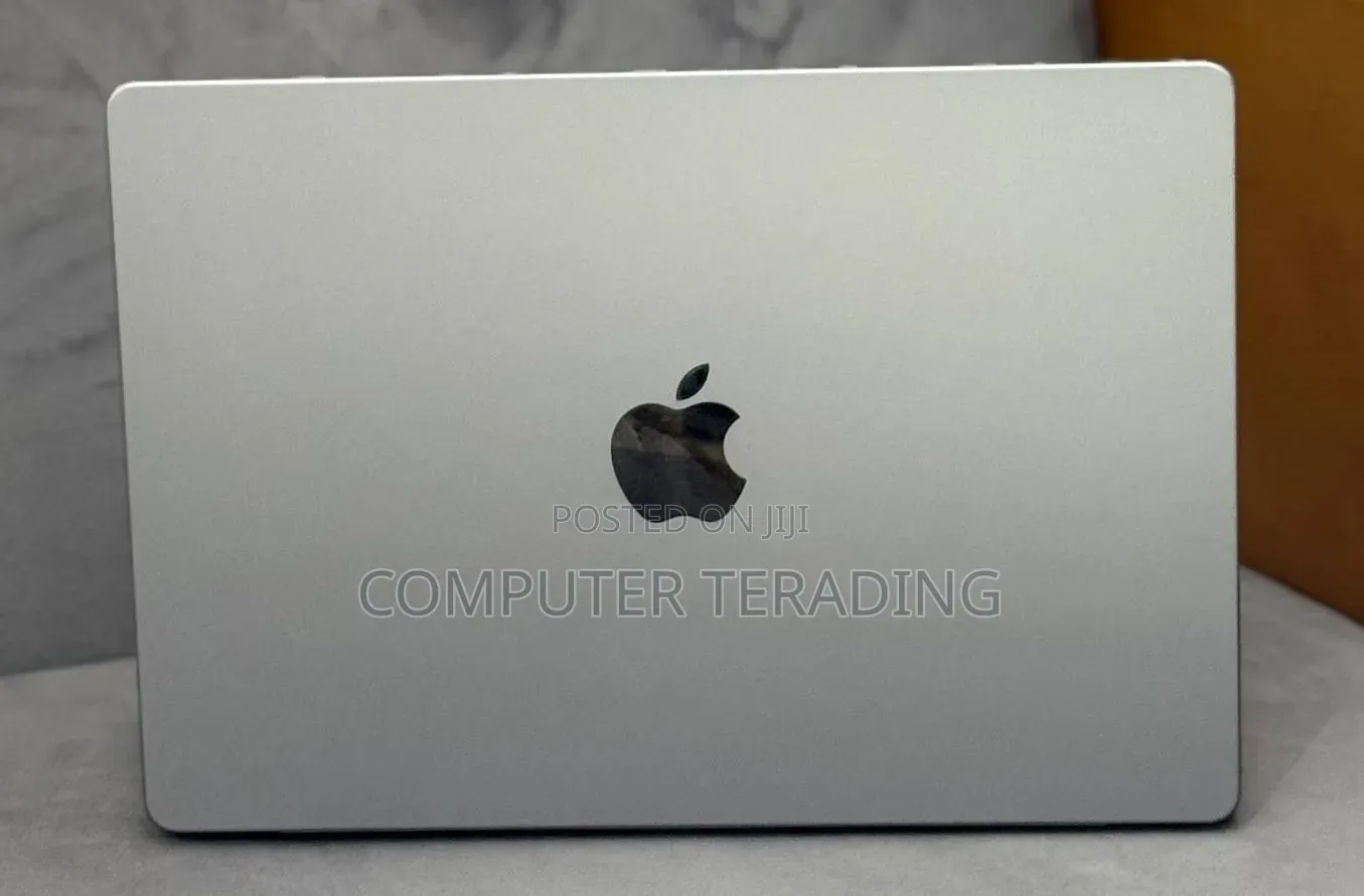 New Laptop Apple MacBook Pro 2020 M1 16GB Apple M1 SSD 1T