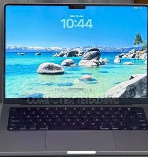 New Laptop Apple MacBook Pro 2020 M1 16GB Apple M1 SSD 1T