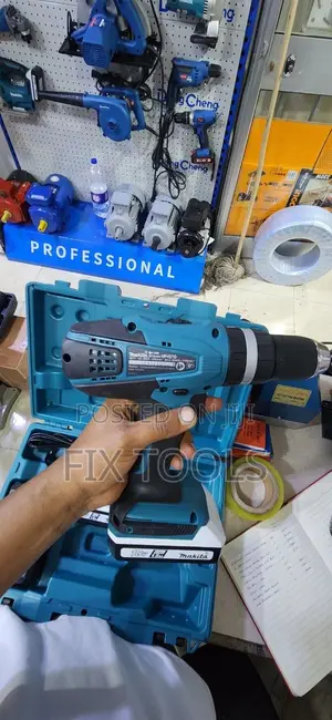 Original Makita 18v Cordless Combi Hammer Drill Kit,