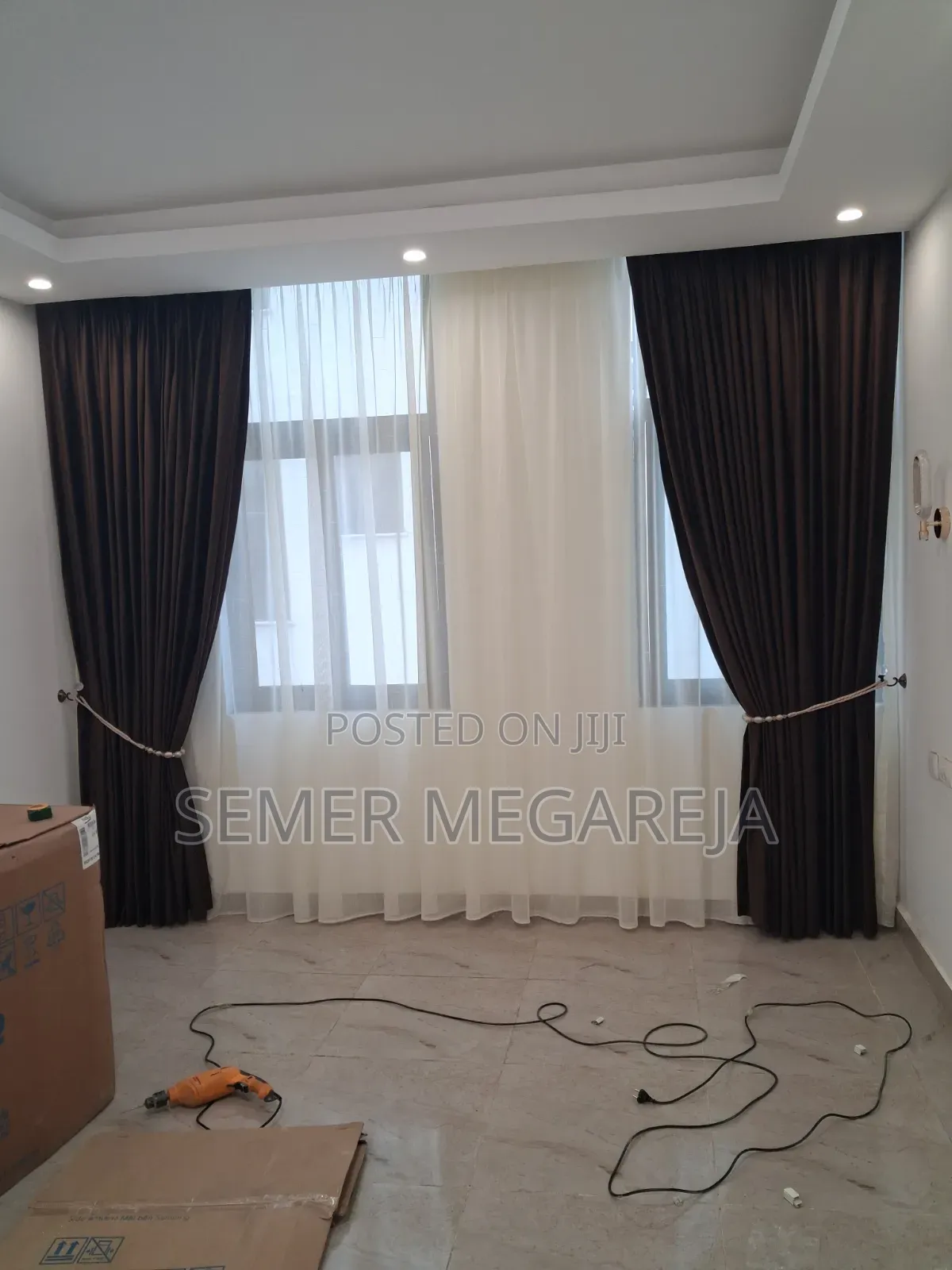 Curtain Textail