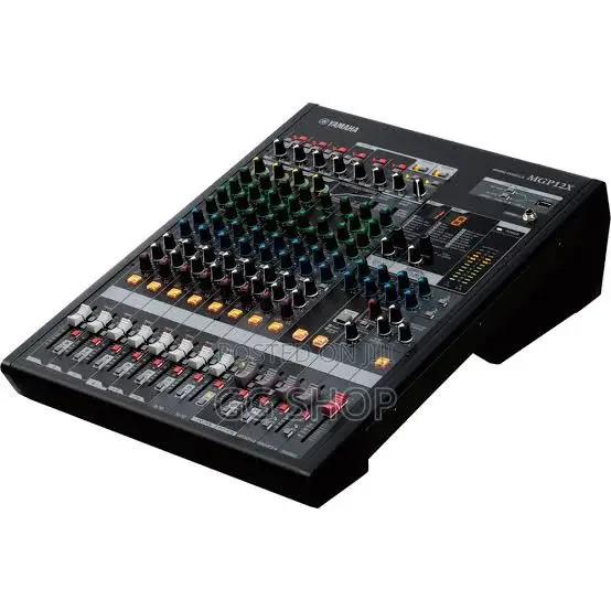 Yamaha Mixer 12 Channel
