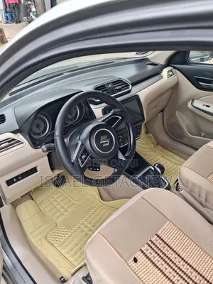Suzuki Dzire 2022 Silver