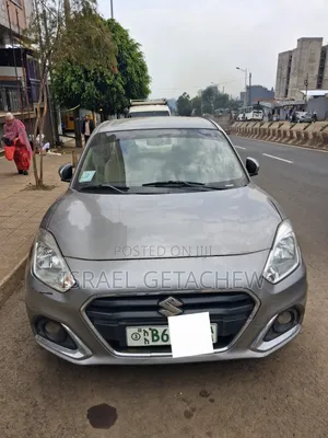 Suzuki Dzire 2022 Silver