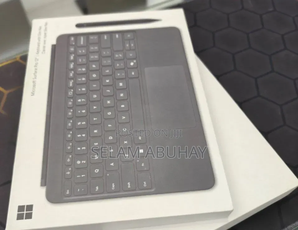 New Laptop Microsoft Surface 16GB Qualcomm Snapdragon X Plus SSD 512GB