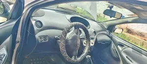 Toyota Vitz 2004 Brown