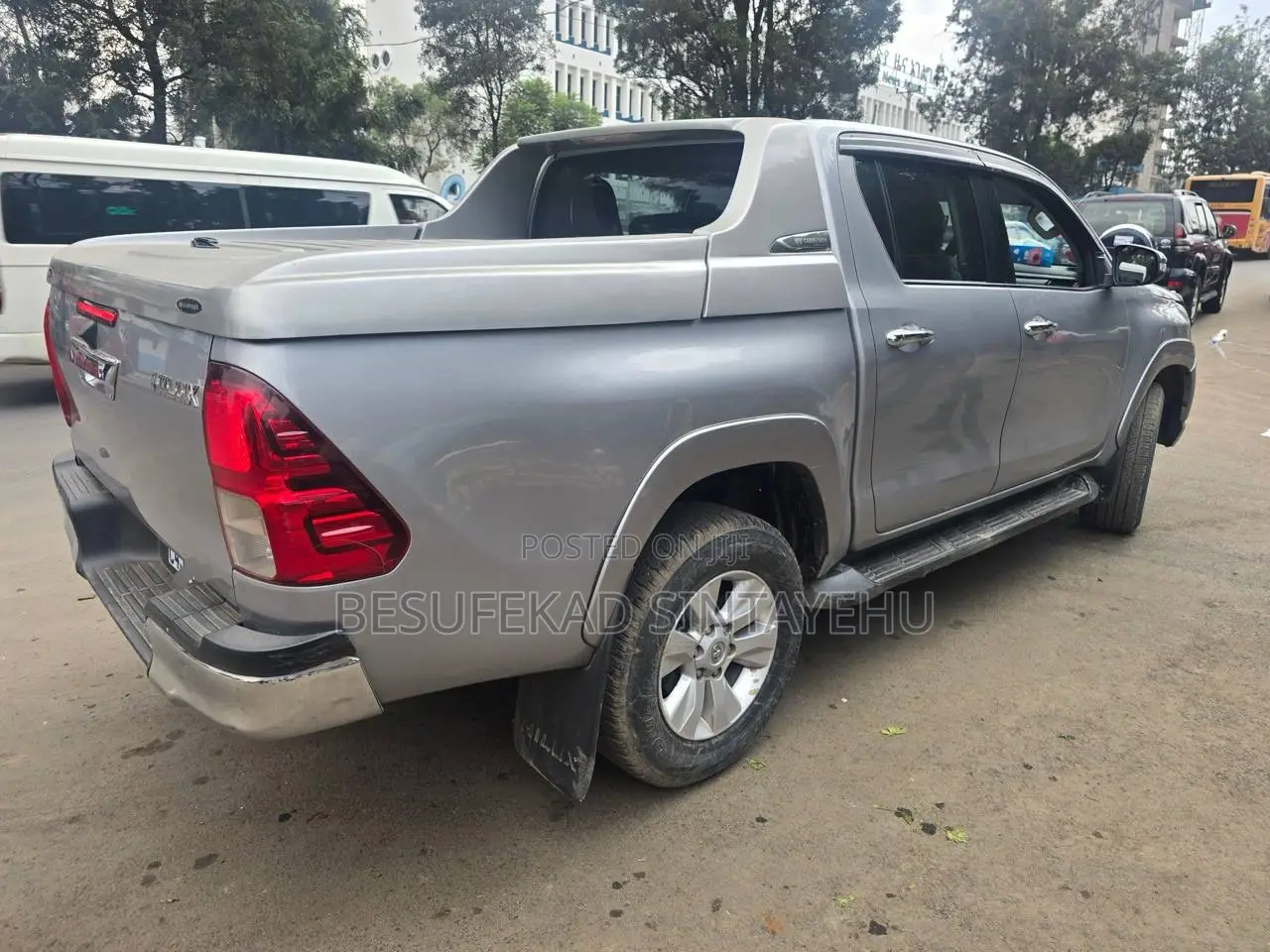 Toyota Hilux Revo Double Cab Deisel 2.4 AWD 2020 Silver