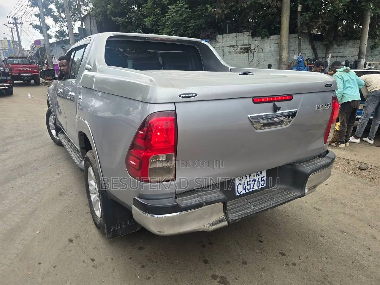 Toyota Hilux Revo Double Cab Deisel 2.4 AWD 2020 Silver