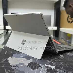 New Laptop Microsoft Surface Pro 7+ 16GB Intel Core i7 SSD 512GB