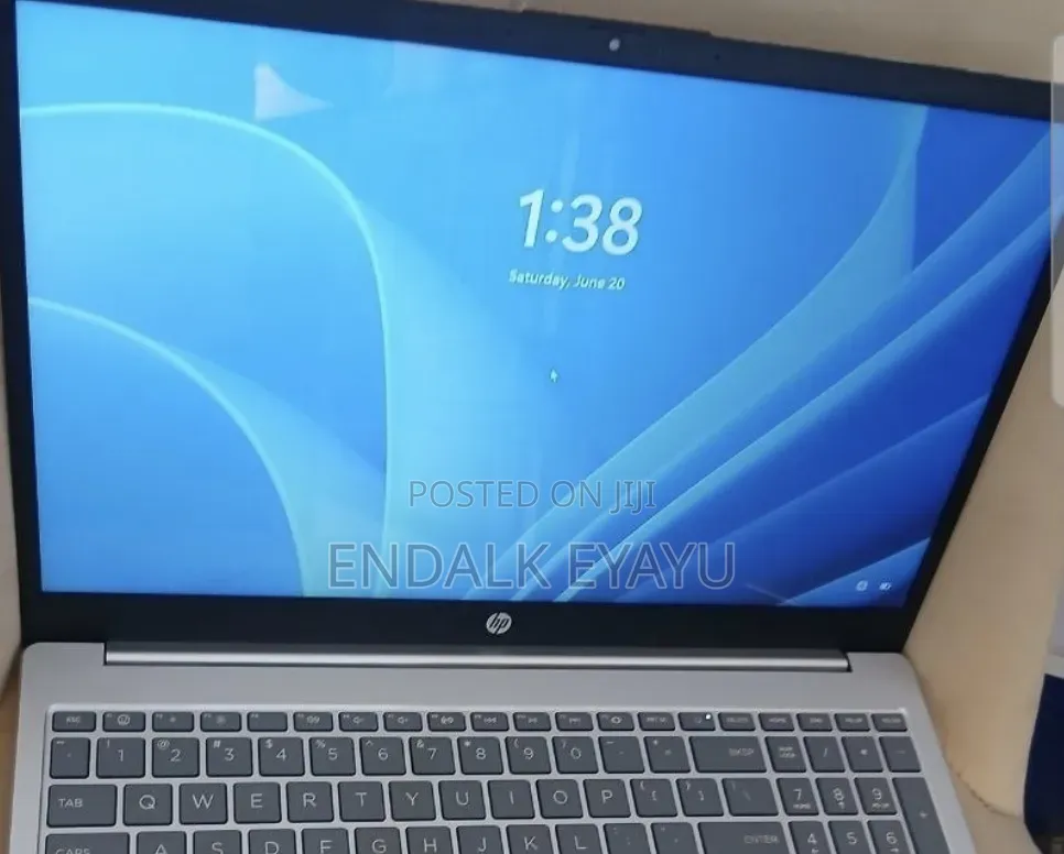 New Laptop HP 8GB AMD Ryzen 5 SSD 512GB