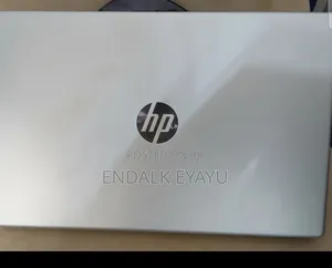 New Laptop HP 8GB AMD Ryzen 5 SSD 512GB
