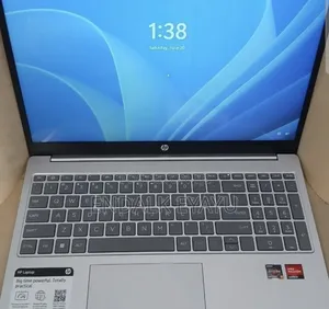 New Laptop HP 8GB AMD Ryzen 5 SSD 512GB