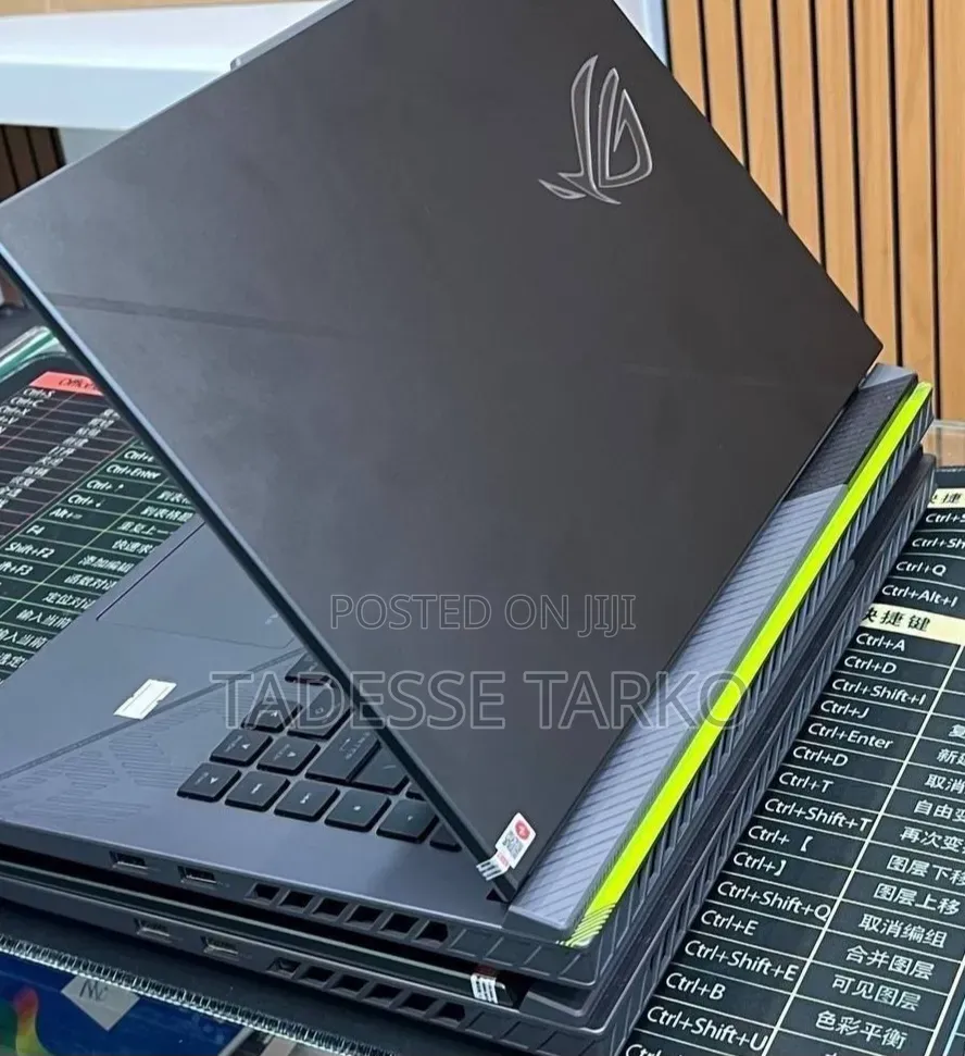 New Laptop Asus ROG Strix G16 G614 16GB Intel Core i9 SSD 1T
