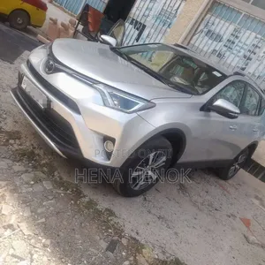 Toyota RAV4 2016 Silver