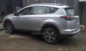 Toyota RAV4 2016 Silver