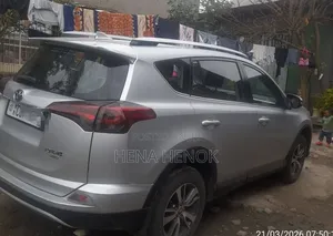 Toyota RAV4 2016 Silver