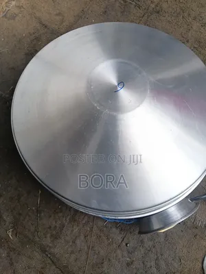 ቴብል ላይ የሚቀመጥ የእንጀራ ምጣድ