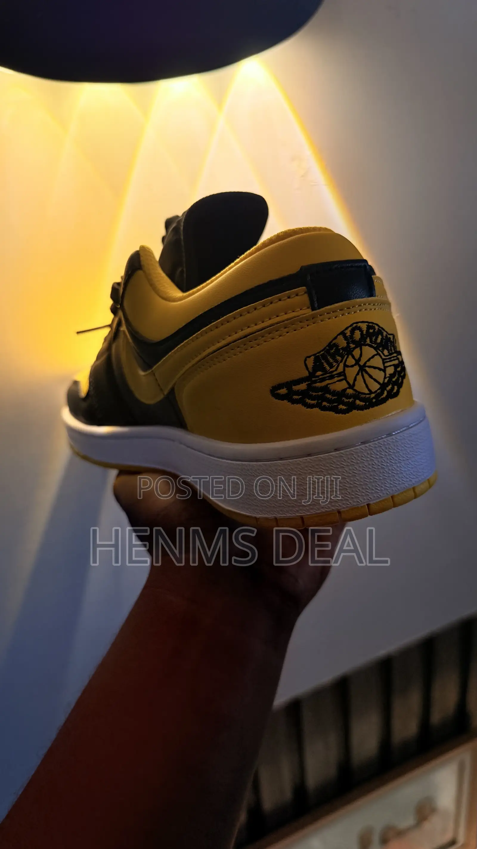 Air Jordan 1 Low Yellow Ochre
