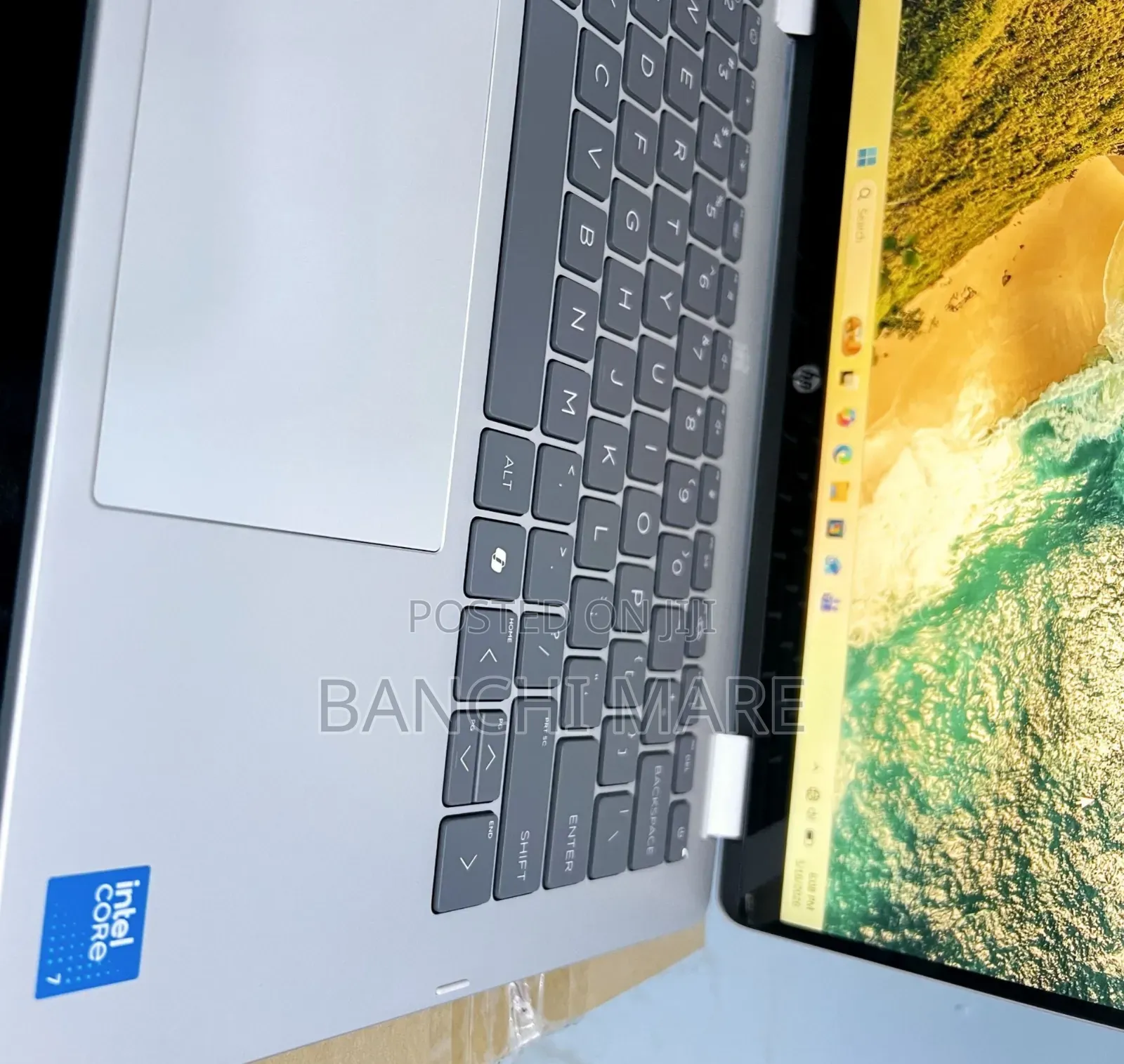 New Laptop HP OmniBook 5 Flip 16GB Intel Core 7 SSD 512GB
