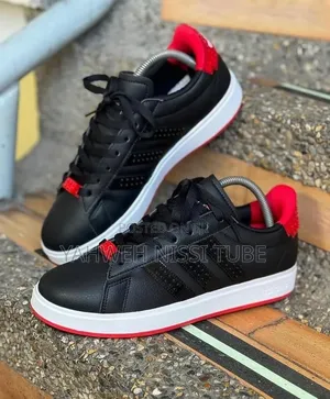 Adidas Unisex Grand Court X Lego 2.0 Black/Red