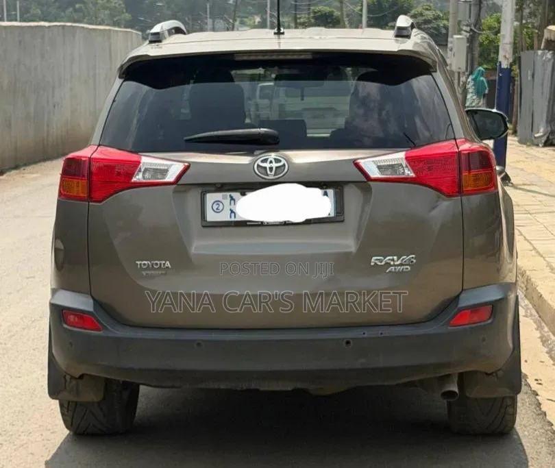 Toyota RAV4 2014 Gray