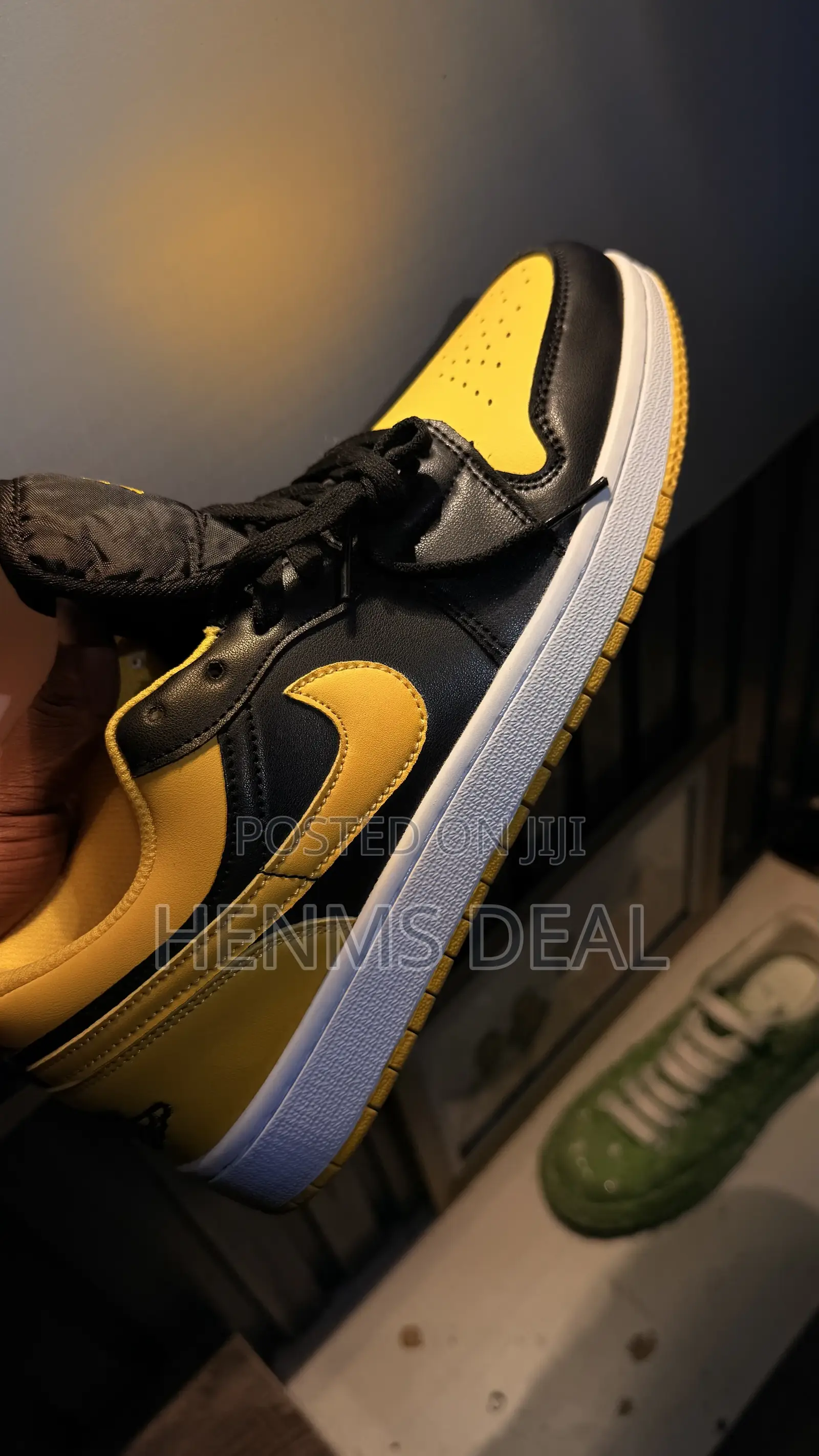 Air Jordan 1 Low Yellow Ochre