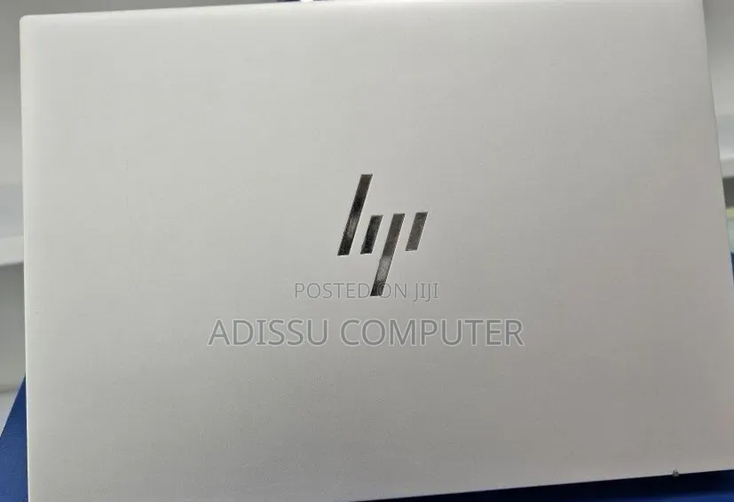 New Laptop HP EliteBook 840 G9 16GB Intel Core i5 SSD 512GB