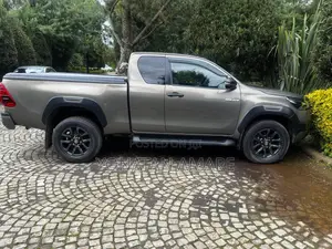 Toyota Hilux 2021