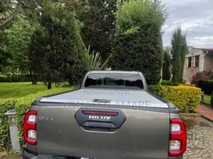 Toyota Hilux 2021