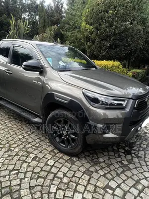 Toyota Hilux 2021