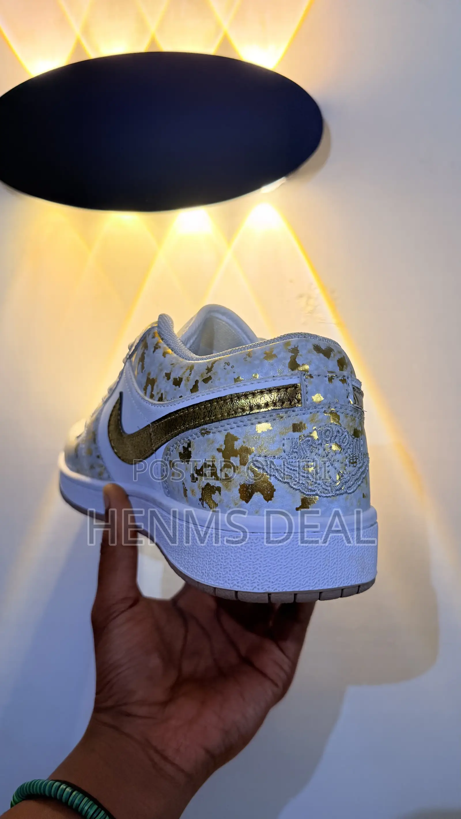 Air Jordan 1 Low Apollo Sun God
