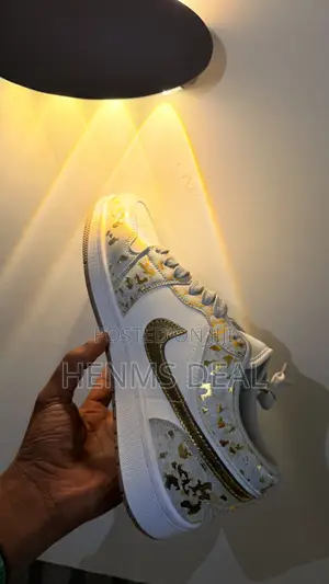 Air Jordan 1 Low Apollo Sun God