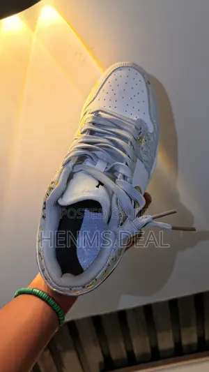 Air Jordan 1 Low Apollo Sun God