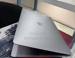 New Laptop Apple MacBook Pro 2021 M1 16GB Apple M1 Pro SSD 512GB