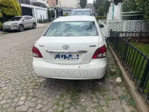 Toyota Yaris 1.3 VVT-i Automatic 2008 White