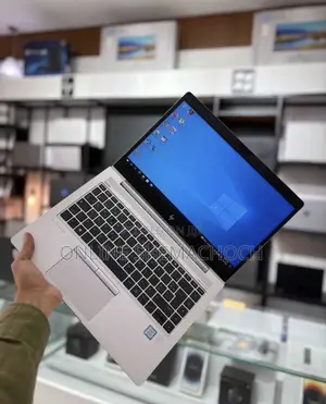 New Laptop HP EliteBook 830 G8 32GB Intel Core i5 SSD 512GB