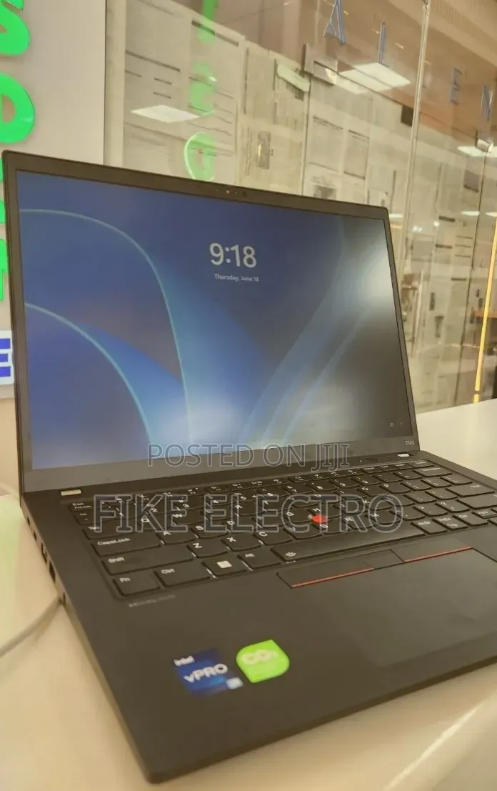 New Laptop Lenovo ThinkPad T14s G4 16GB Intel Core i7 SSD 1T